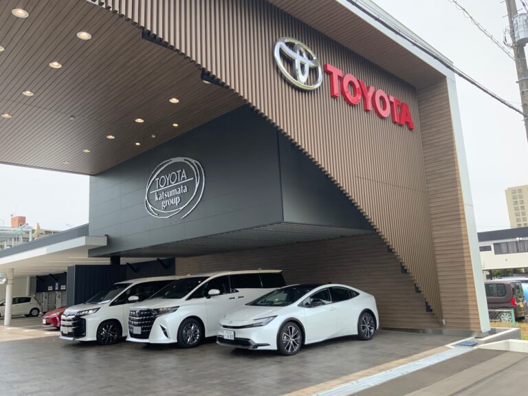 内照式チャンネル文字：千葉県幕張市で箱文字の製作しました