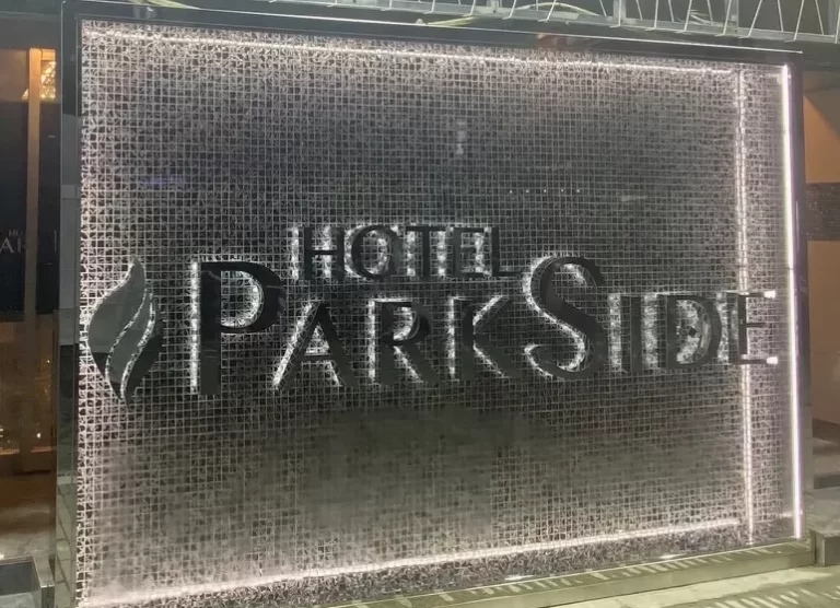 バックライトチャンネル文字｜光で魅せる演出